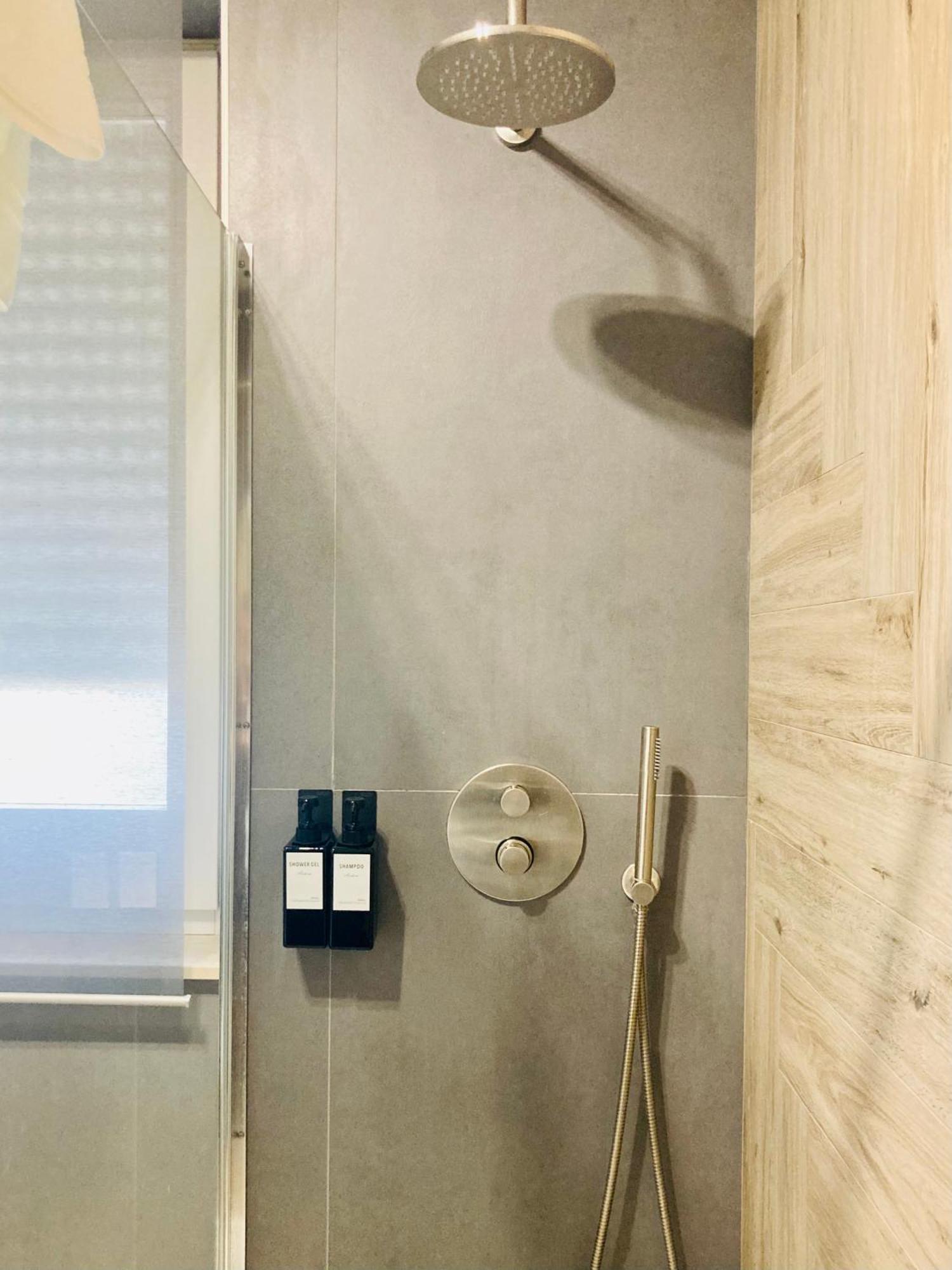 Uple Family Bike Apartment 莱切 外观 照片